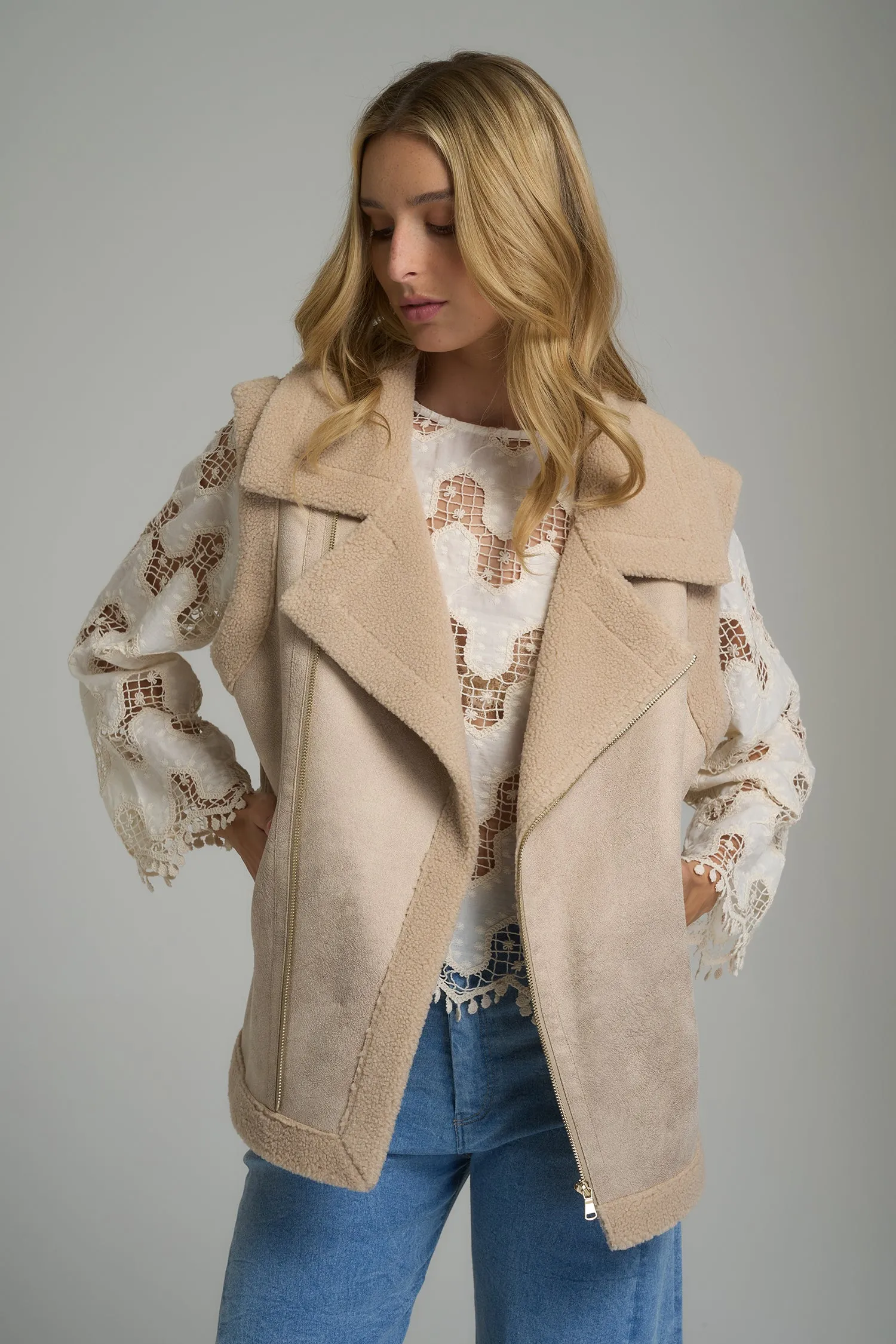 Berkley Vest - Oat